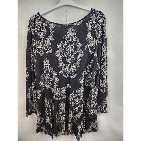 Chelsea Studio Womens BOHO Tunic Top Size 2X Black White Floral Lace Long Sleeve - Picture 8 of 8